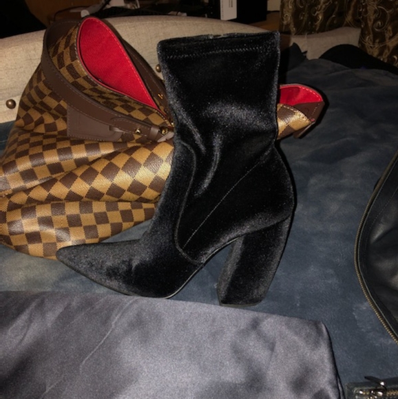 Prada Velvet Ankle booties - Picture 4 of 5